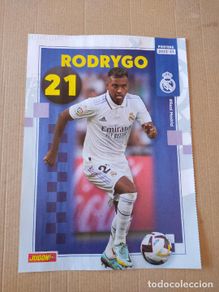 Colecionismo desportivo: RODRYGO REAL MADRID YANNICK CARRASCO ATLETICO LIGA 22-23 DOBLE PÓSTER 1 PÁG REVISTA JUGÓN 2022-2023
